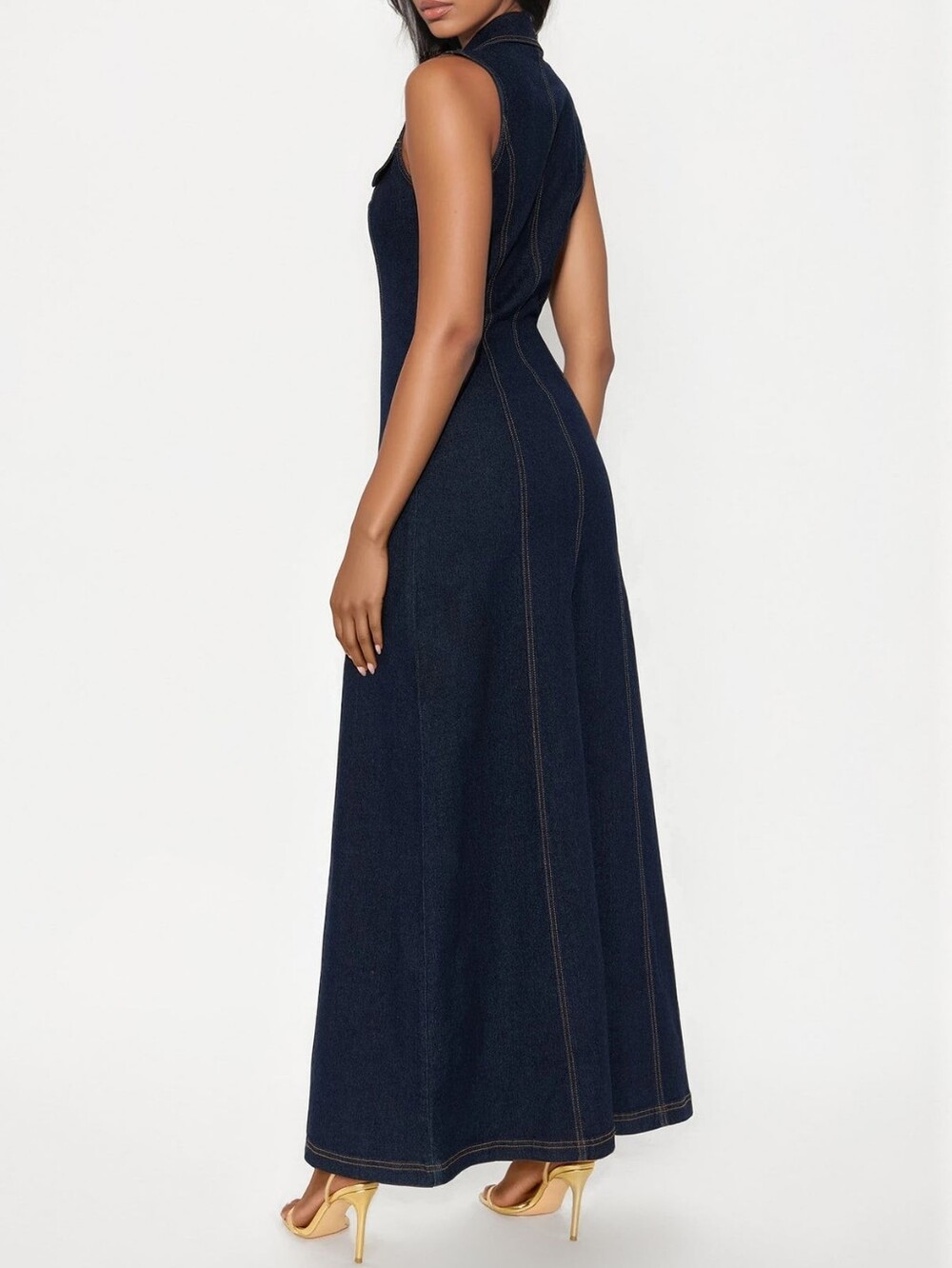 A stylish denim maxi dress in a deep navy blue color that has a fitted silhouett - Picture 3 of 5